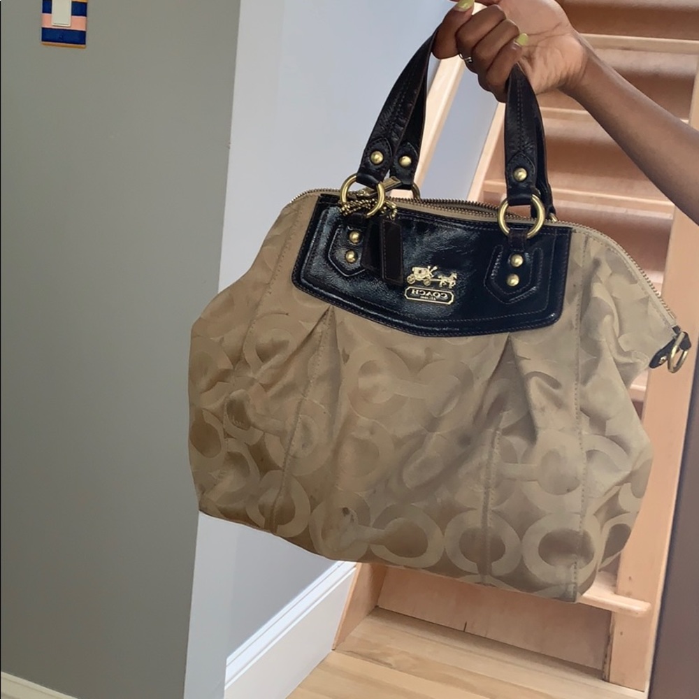 AUTHENTIC COACH BAG